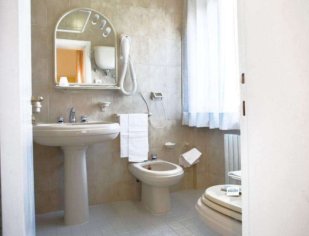 Hotel Vignola Ασίζη Εξωτερικό φωτογραφία