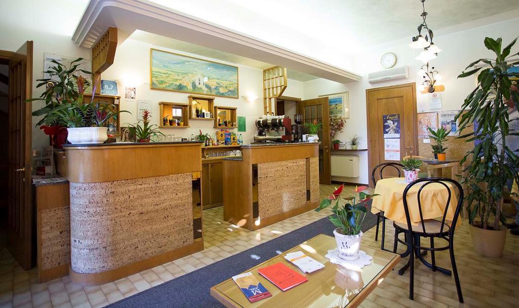 Hotel Vignola Ασίζη Εξωτερικό φωτογραφία