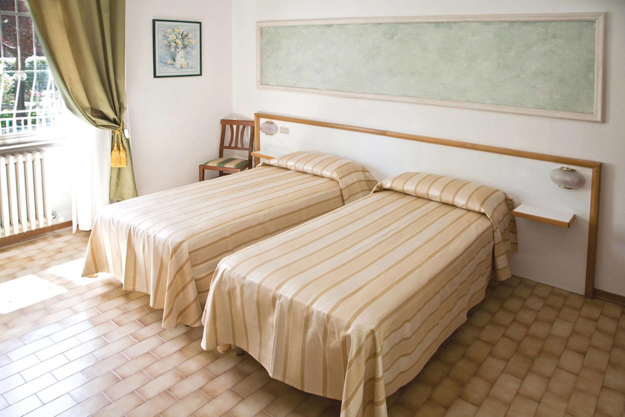 Hotel Vignola Ασίζη Εξωτερικό φωτογραφία