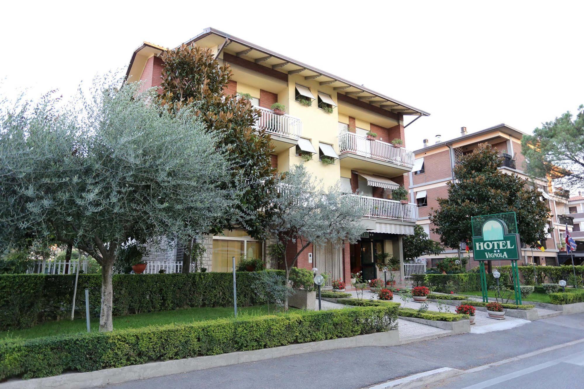 Hotel Vignola Ασίζη Εξωτερικό φωτογραφία
