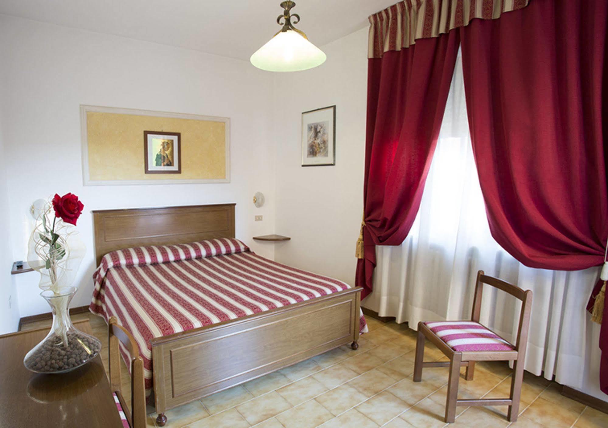 Hotel Vignola Ασίζη Εξωτερικό φωτογραφία