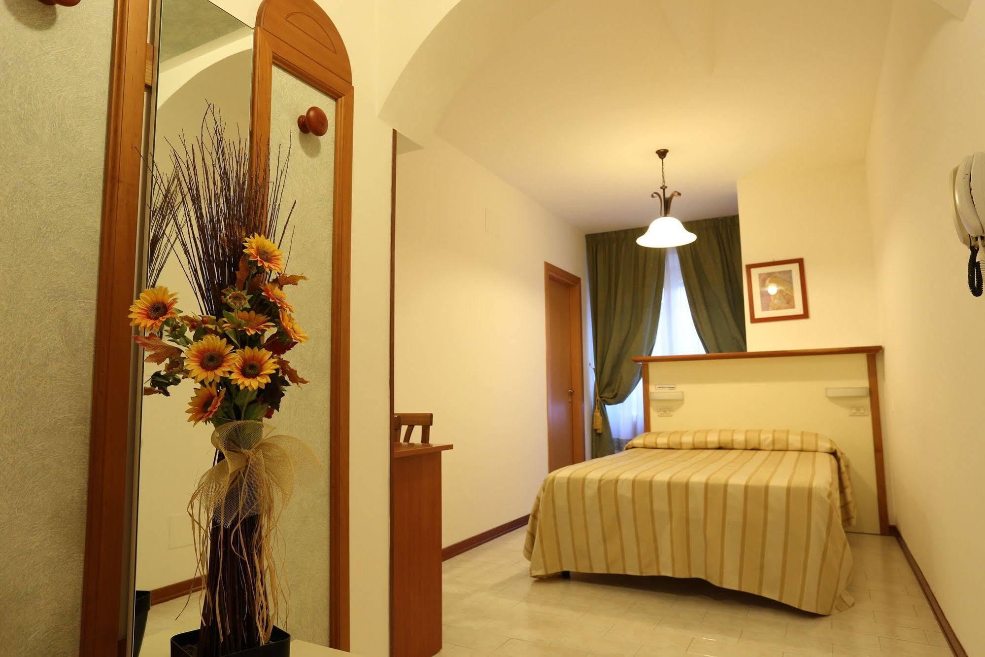 Hotel Vignola Ασίζη Εξωτερικό φωτογραφία
