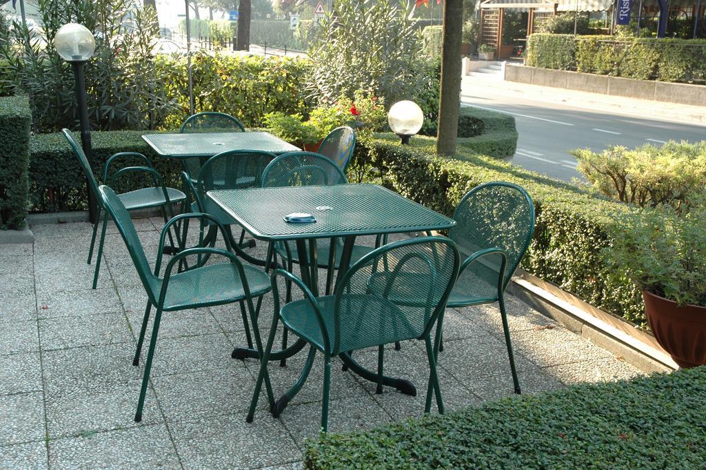 Hotel Vignola Ασίζη Εξωτερικό φωτογραφία