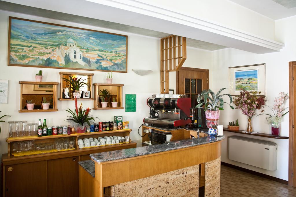 Hotel Vignola Ασίζη Εξωτερικό φωτογραφία