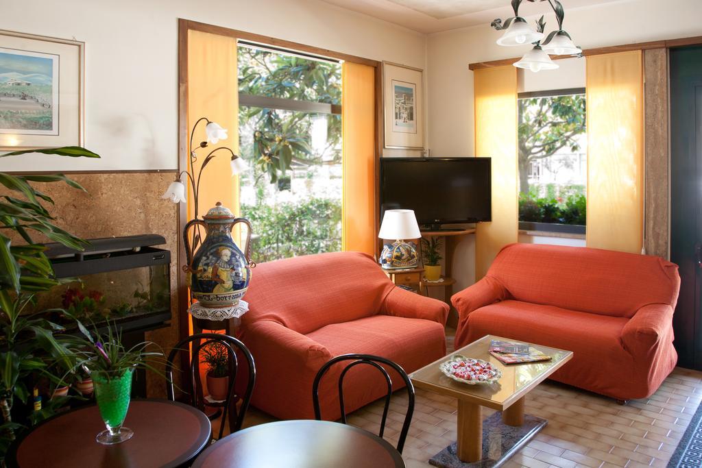 Hotel Vignola Ασίζη Εξωτερικό φωτογραφία